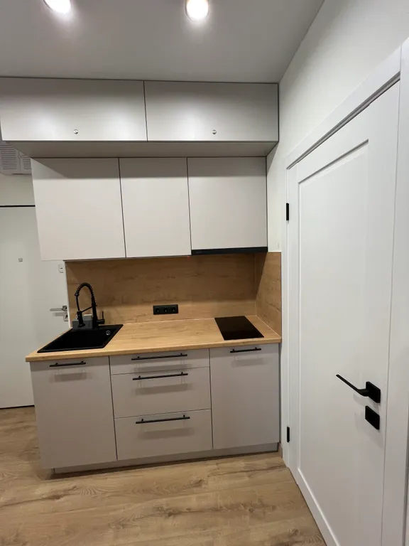 Квартира Квартира Новый апартамент 35 кв. м. С выходом в парк на берегу моря — Севастополь