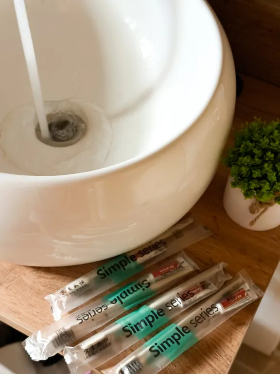 Дом в лесу с сауной в стиле барнхаус