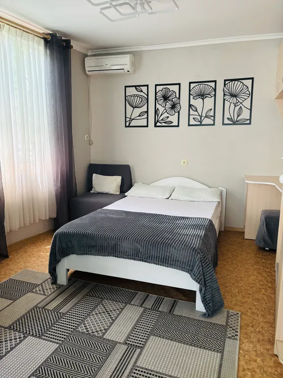 Уютная квартира в центре города — аренда посуточно в Ялта