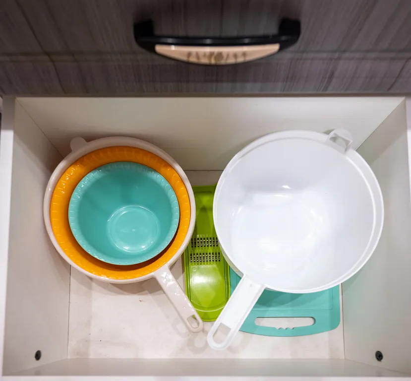 Квартира с отдельной спальней рядом с Казино и Ред Ареной 02