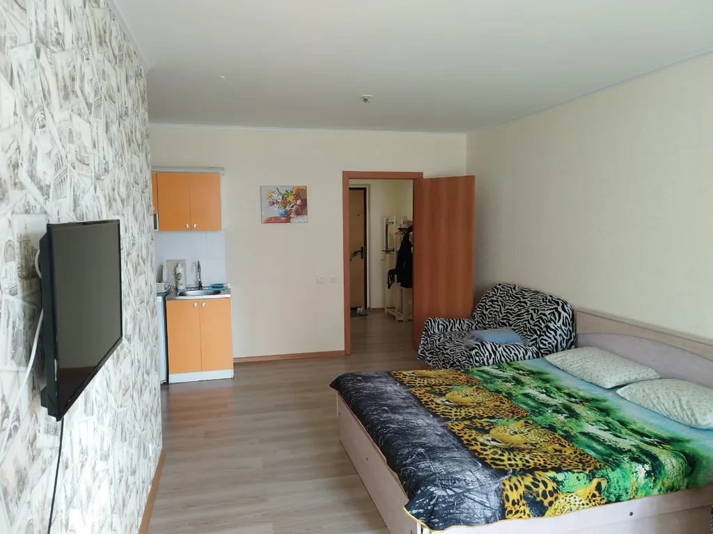 Квартира Квартира рядом с парком "Прищепка" — Красноярск