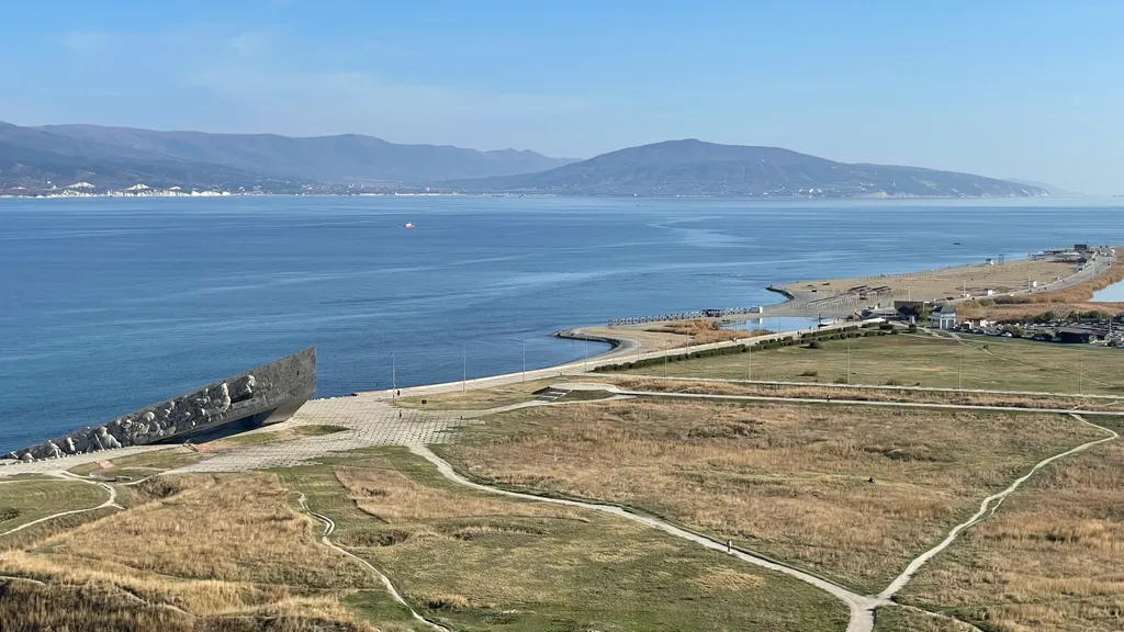 Апартаменты у моря бизнес-класса с видом на море и авторским ремонтом