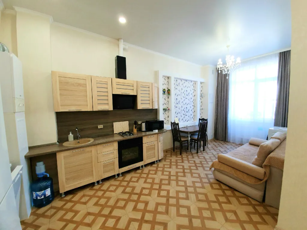 Квартира Просторная квартира в центре города — Геленджик