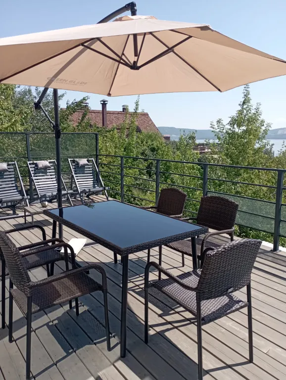 Дом с панорамным видом на Волгу