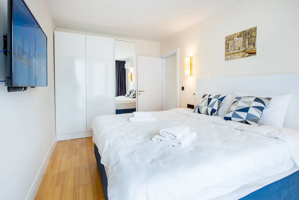 Orbi city view 13-16