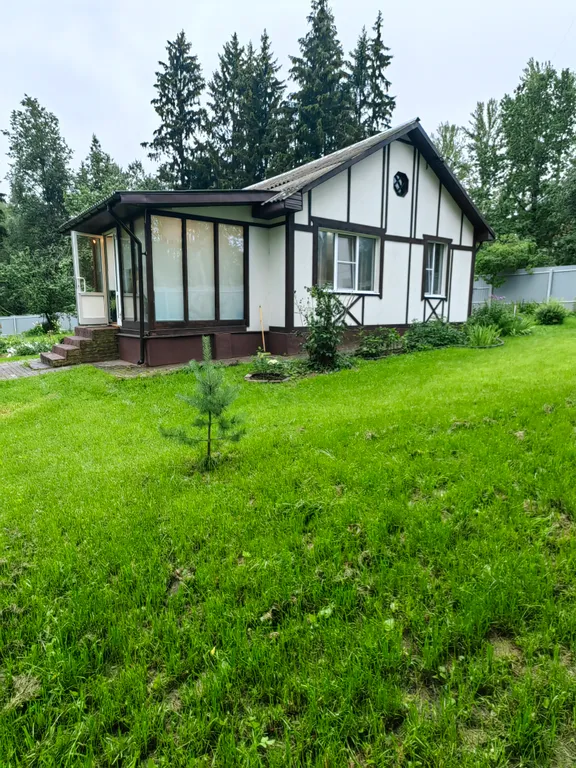 Коттедж Дом у озера — аренда посуточно в Солнечногорск