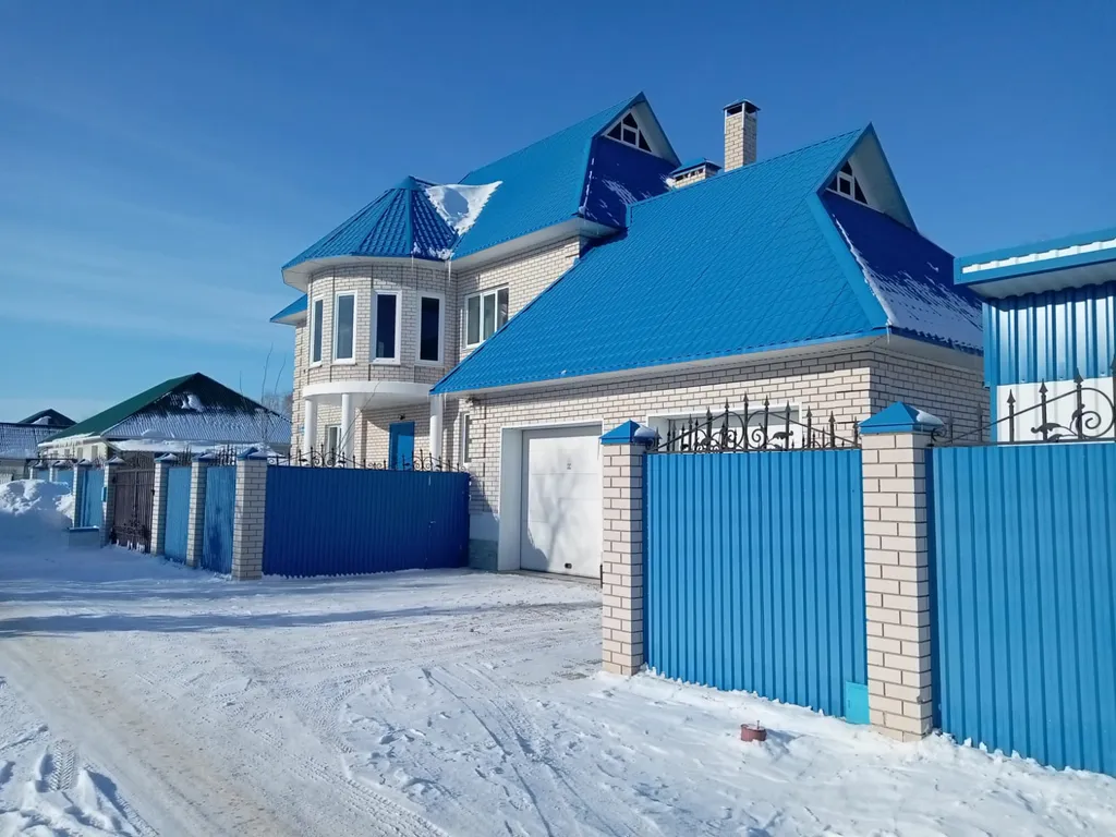 Коттедж в пяти минутах до аэропорта — аренда посуточно в Барнаул