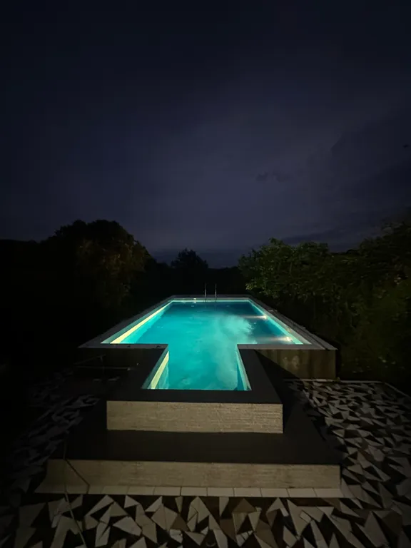 Коттедж Дом с баней и бассейном!!! — аренда посуточно в Черешня