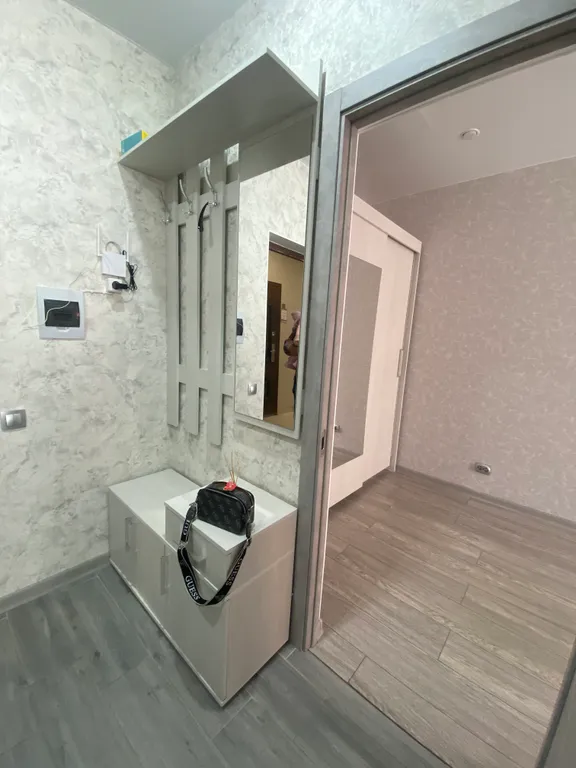 Уютная квартирка возле аэропорта (в 2 минутах)