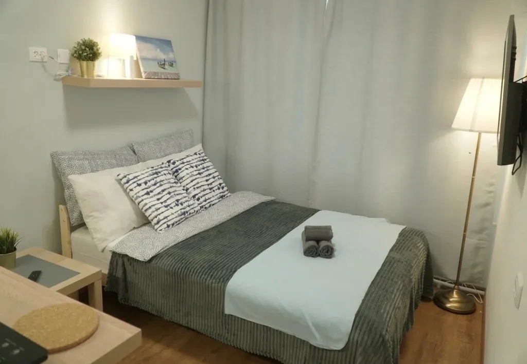 Квартира Двухместная студия с удобной кроватью для комфортного проживания — аренда посуточно в Новосибирск