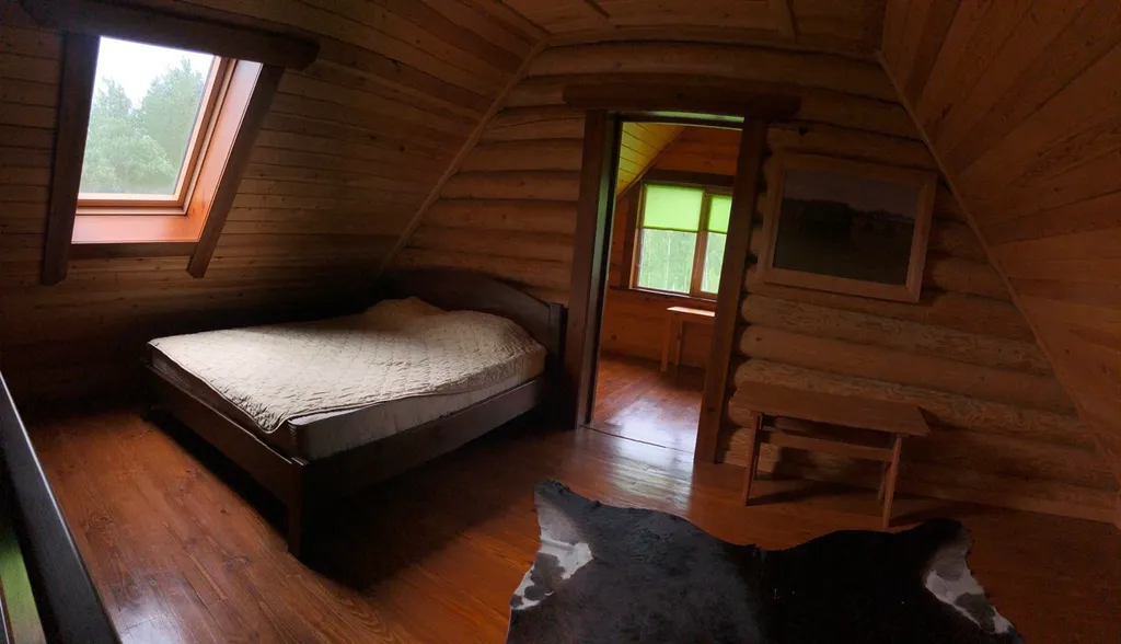 Коттедж на берегу озера