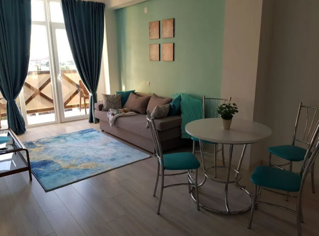 Студия с видом на море