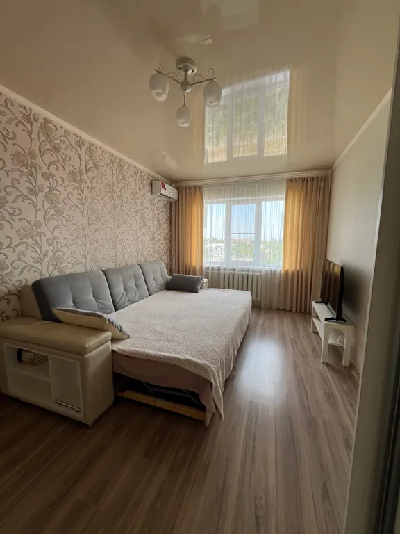 Квартира Светлая и уютная квартира — Лабинск