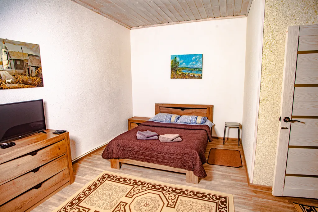 Студия в доме с отдельным входом и санузлом