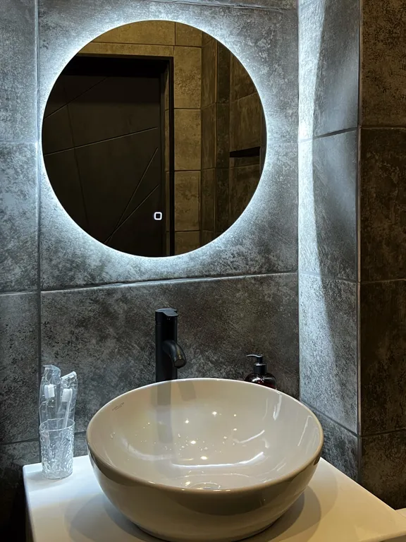 Красивая двухкомнатная квартира формата евро в центре рядом с вокзалом