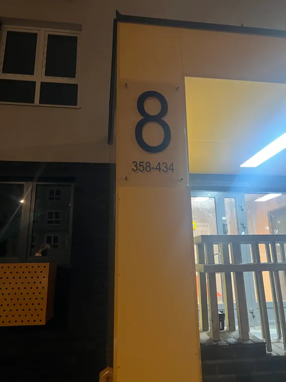 Однокомнатная квартира-студия с дизайнерским ремонтом