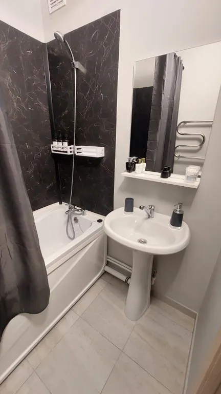 Квартира Уютная двухкомнатная квартира — Красноярск