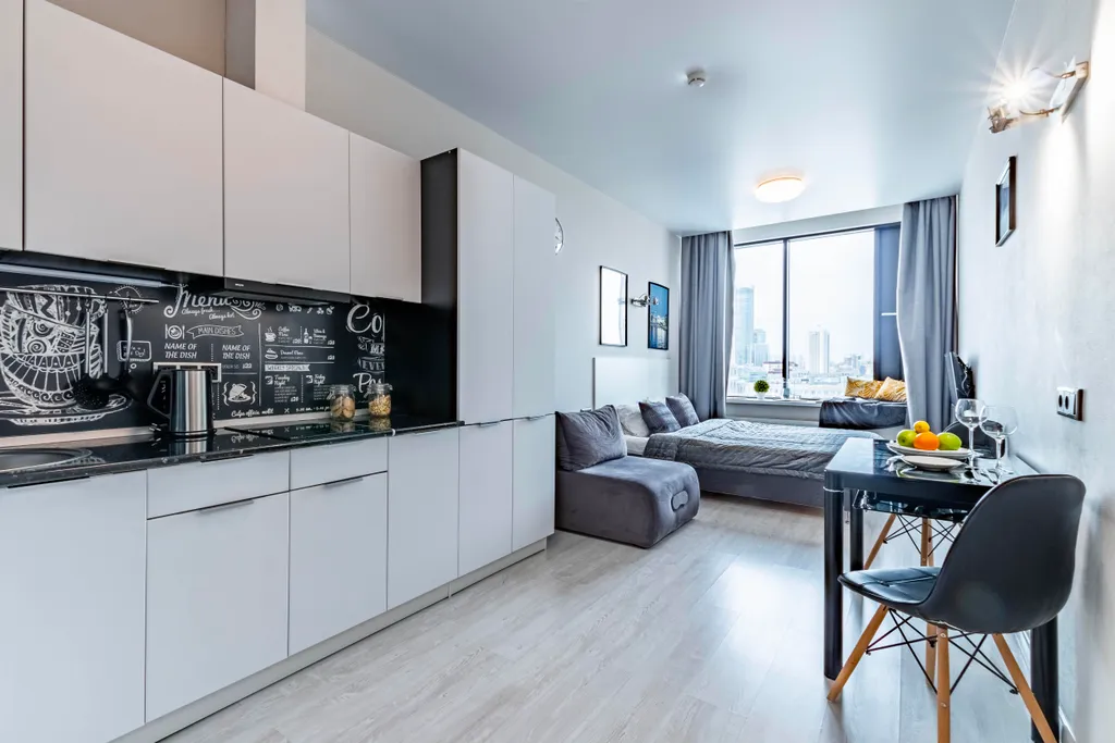 Стильные апартаменты в центре с видом на город