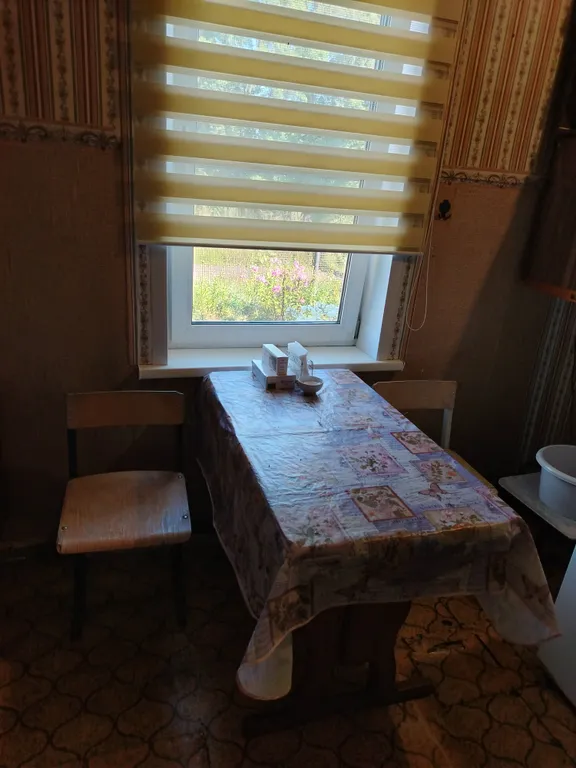 Частично благоустроенный дом в городе