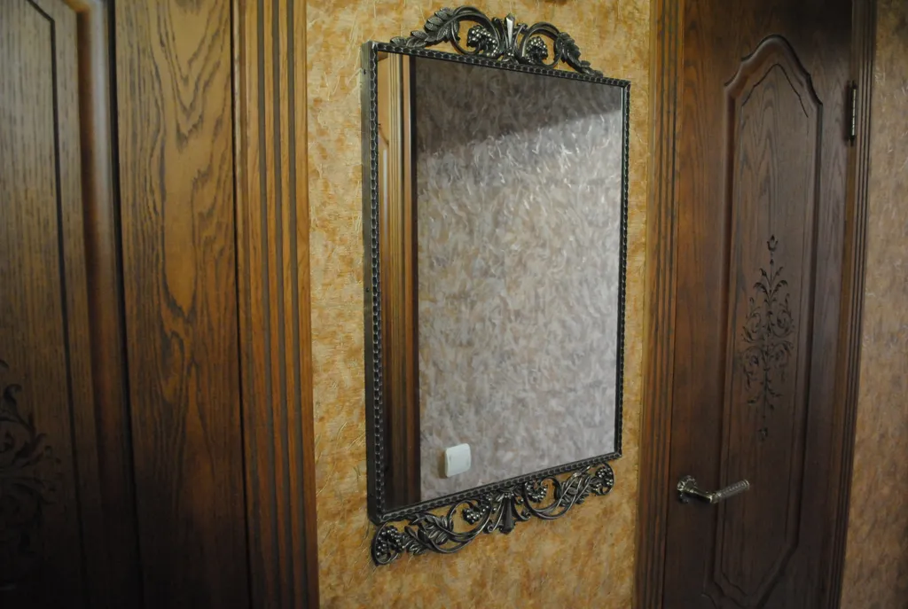 Уютная однокомнатная квартира с дубовой мебелью