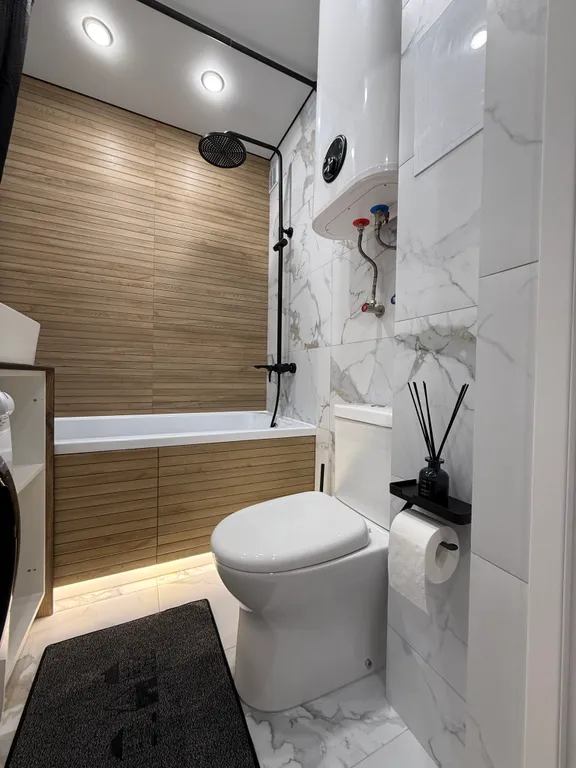 Уютная квартира на набережной район ОКЦ