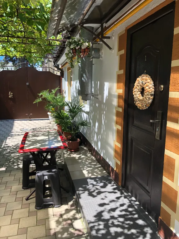 Коттедж Уютный дом в центре города — Анапа