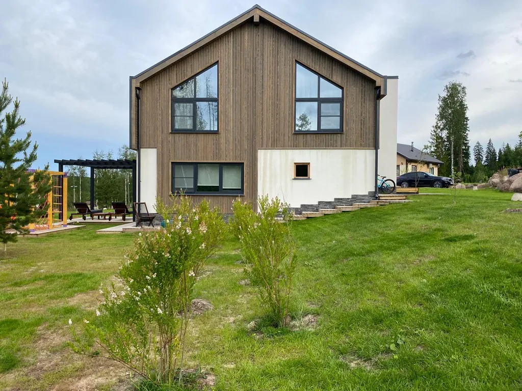 Дом у прудов