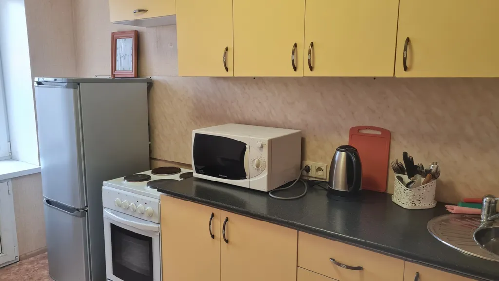 В центре ишима! Просторная 3-комн. Для командировок и семьи