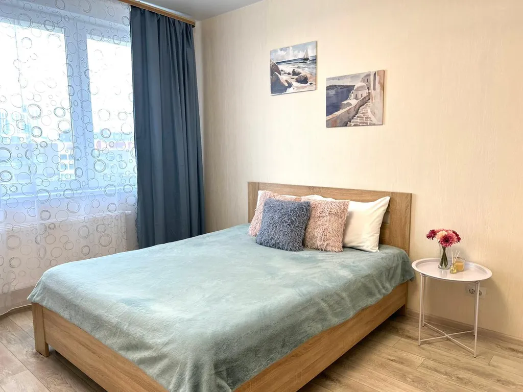 Квартира Квартира рядом с тц Планета — Красноярск