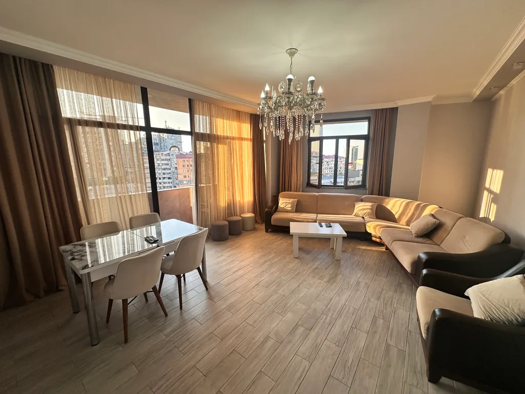 Квартира Central accommodation vip resort — аренда посуточно в Батуми