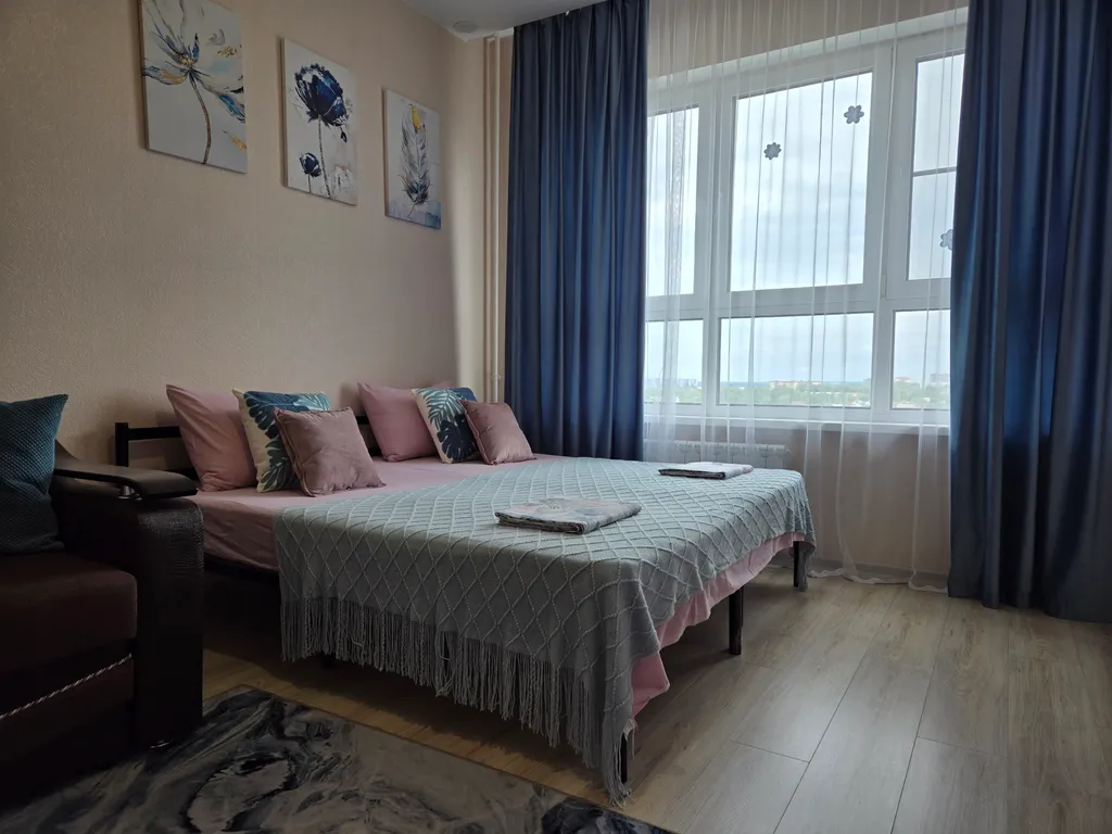 Большая квартира на Ленинградской — аренда посуточно в Воронеж