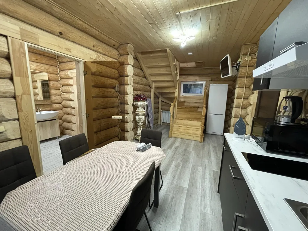 Деревянный новый дом в Подмосковье с сауной внутри