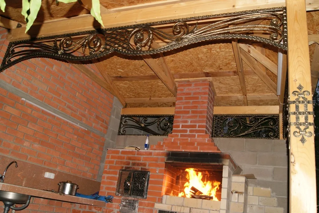 Коттедж Дом 3 спальни, большой двор беседка мангал усадьба Можжевеловый дворик — Айвовое