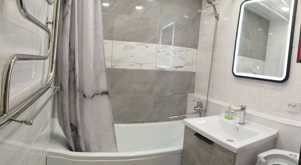 Трехкомнатная квартира в центре города