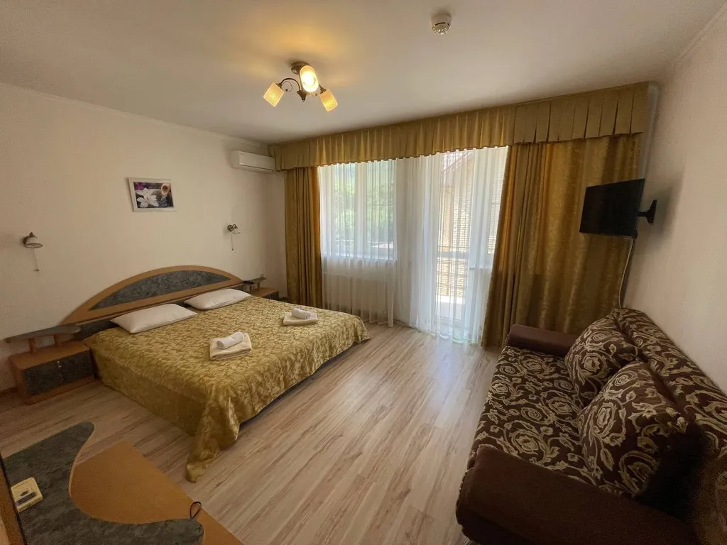 3-комнатная Квартира — аренда посуточно в Кабардинка