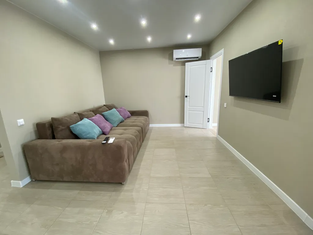 Новая уютная квартира на Русском поле — аренда посуточно в Таганрог