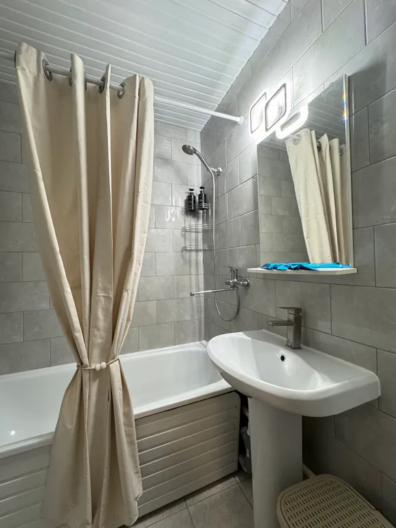 Просторна двухкомнатная в Павшинской пойме