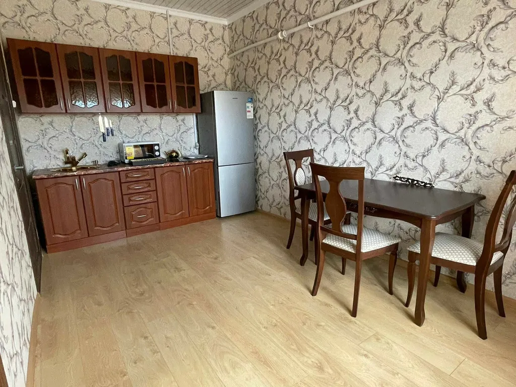 Трёх - четырёх местный. Апартаменты №2