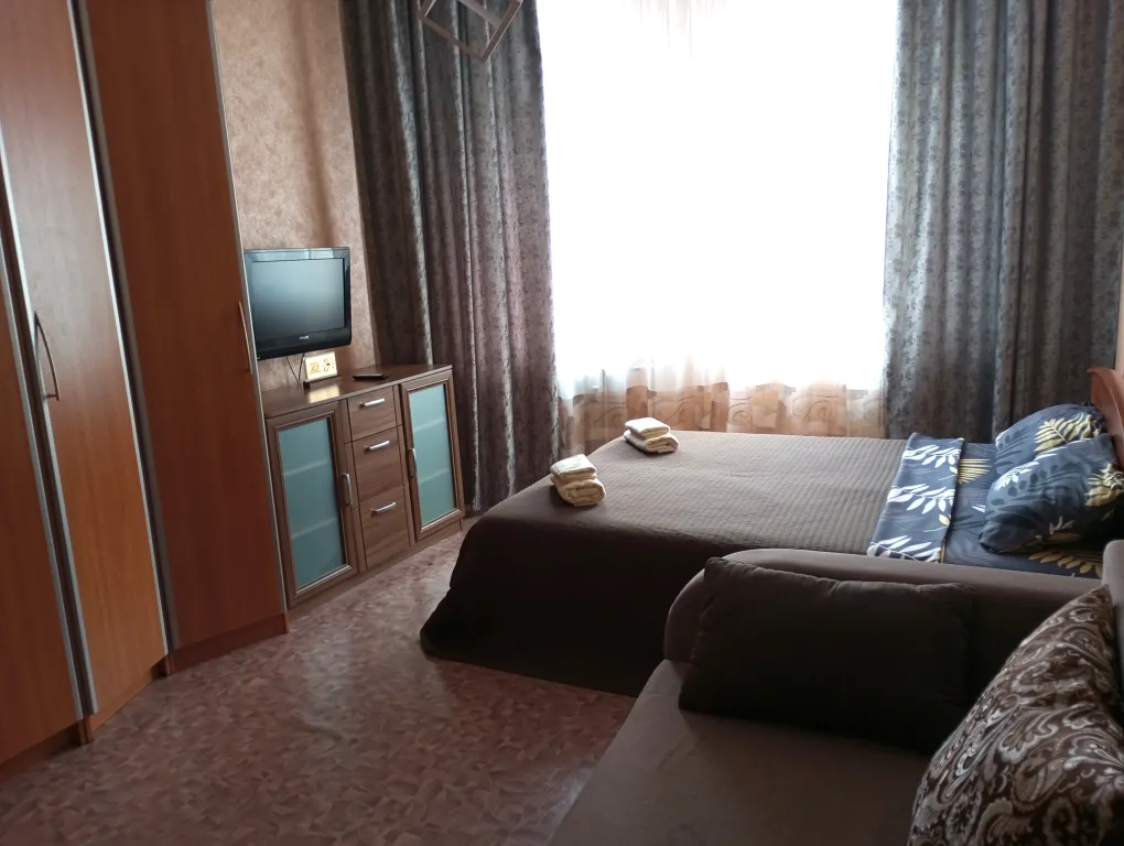 Уютная однокомнатная квартира — аренда посуточно в Нижневартовск