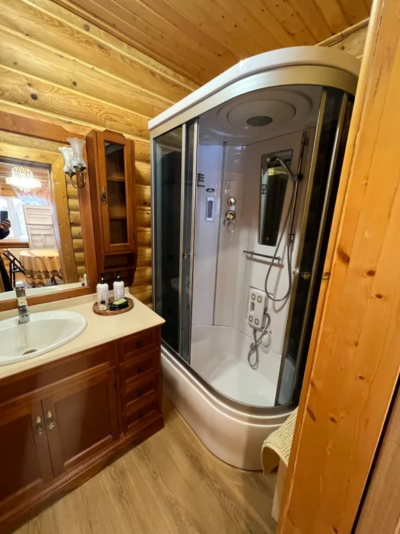 Терем в лесу