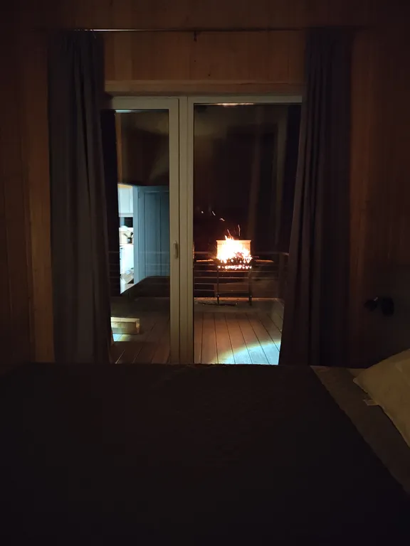 Коттедж Уютный большой дизайнерский дом в лесу Селигера на берегу озера Волго — Турбаза Чайка