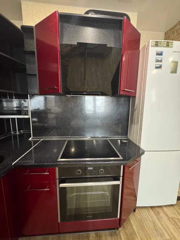 Квартира Комфортная, уютная квартира у ТЦ Смайл молл — Иркутск