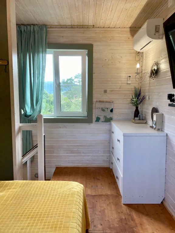 Only- домик у леса