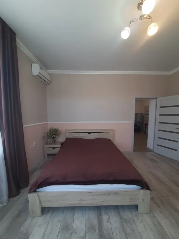 Первый этаж в центре инфраструктуры в Севастополе