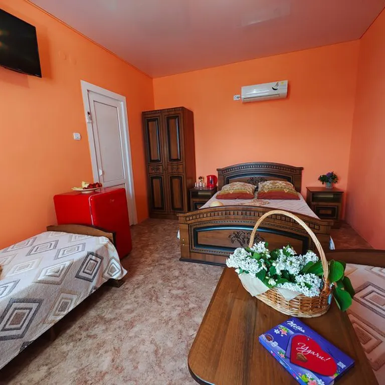 Квартира Апартаменты у моря — Анапа