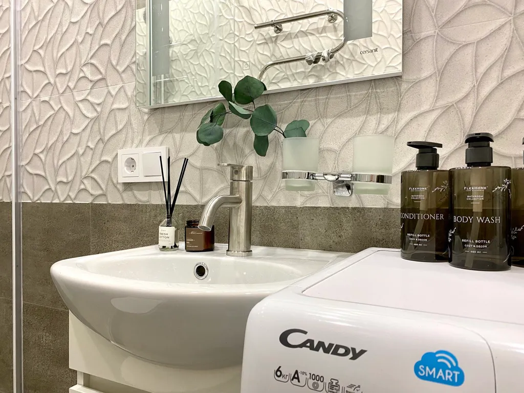 Евро-двухкомнатные апартаменты в ЖК Ришелье Шато с бассейном