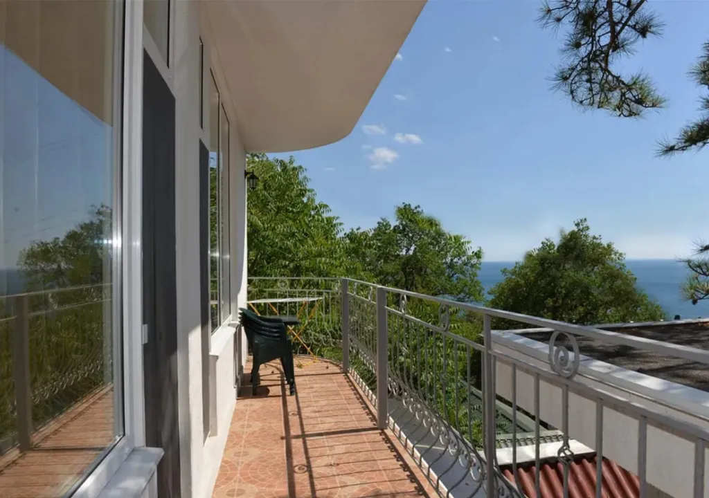 Двухкомнатный этаж с двумя санузлами