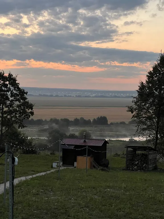 Дом у озера с банным чаном и русской баней