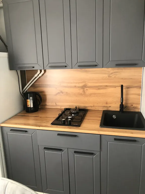 Просторная чистая светлая после ремонта 4-х комнатная квартира — аренда посуточно в Острогожск