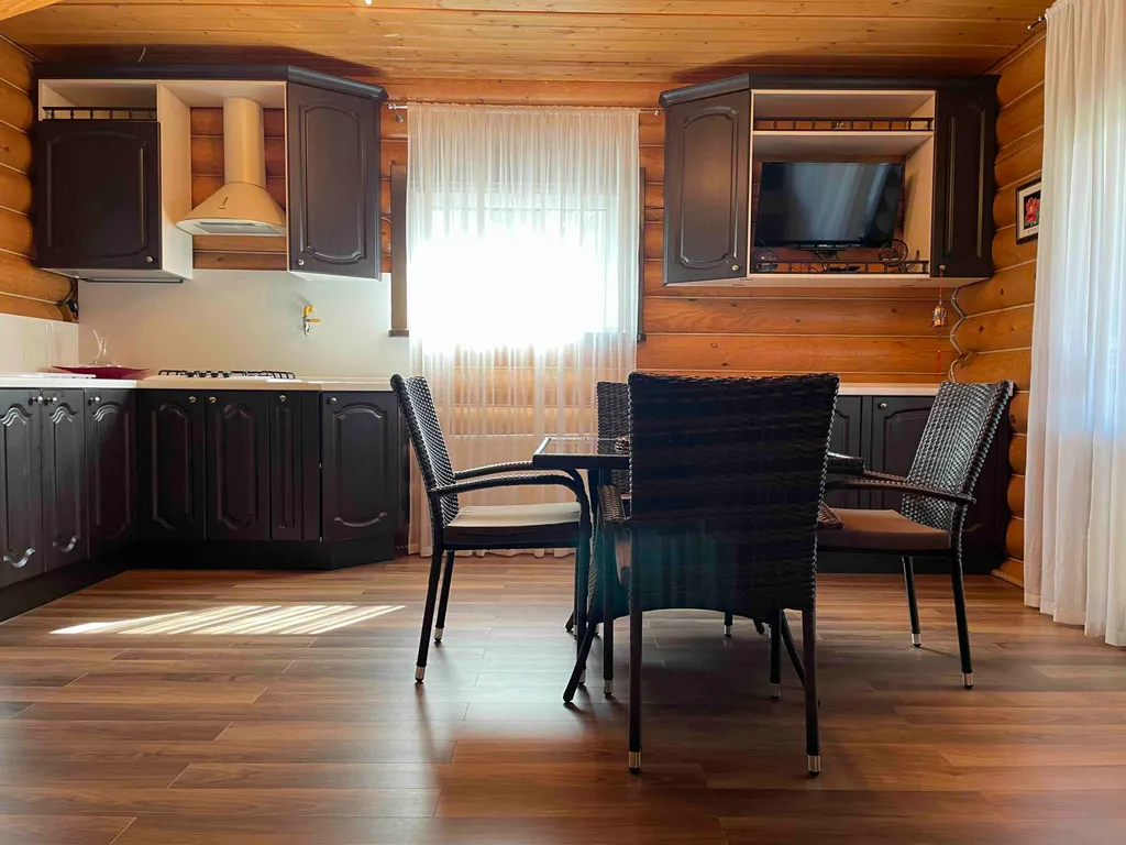 Коттедж Дом из сруба с сауной для семейного отдыха — Софрино